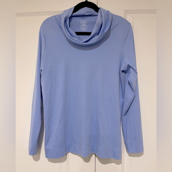 L.L. Bean like new hundred percent cotton size large turtleneck - Picture 1 of 4